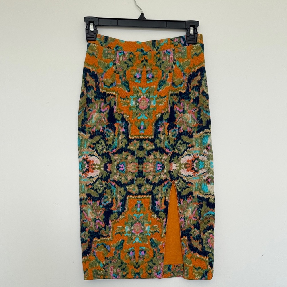 Like New! Anthropologie Orange Multicolor Pattern Pencil Skirt